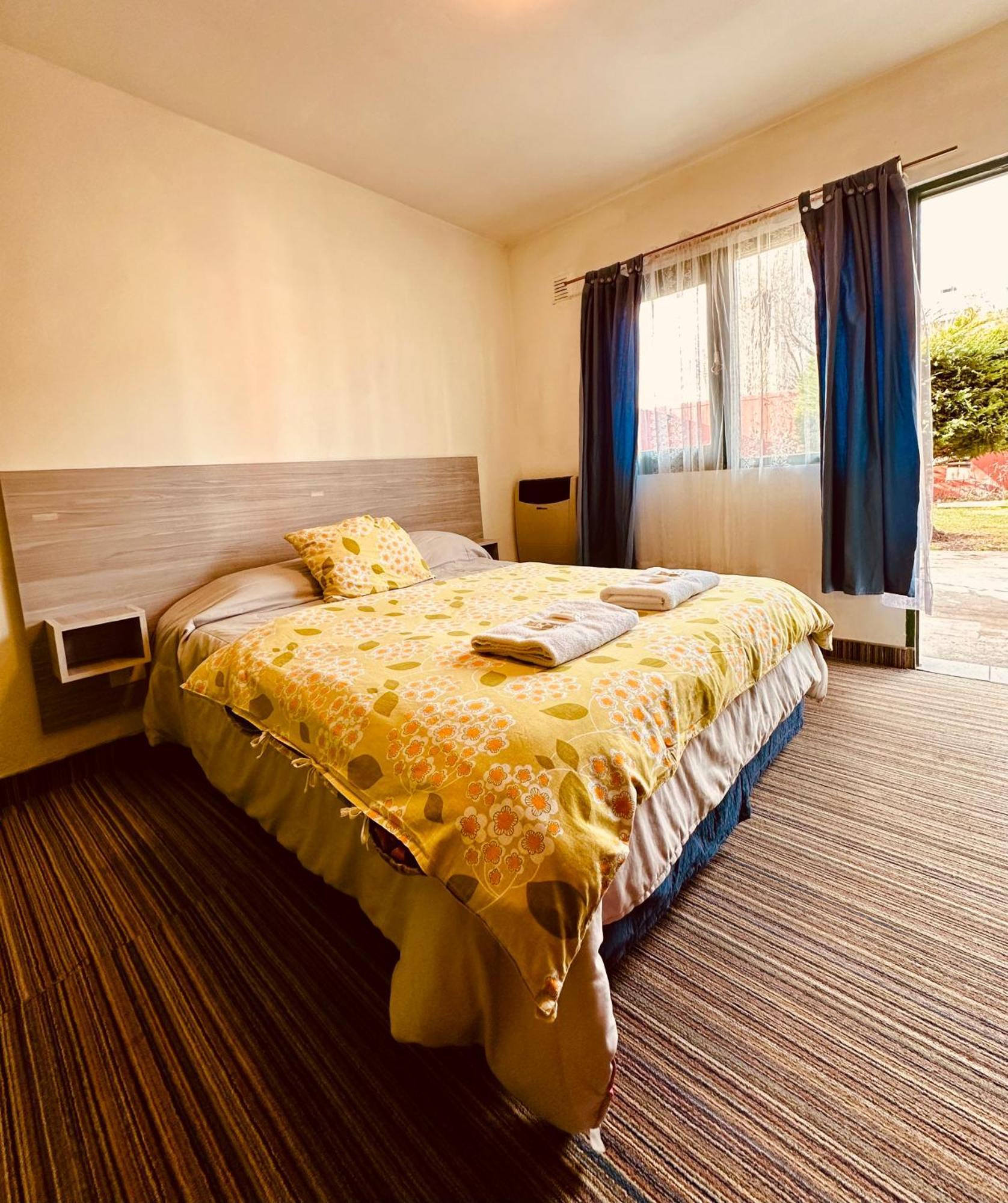 Amancay, Hostal Patagonico Hotel El Calafate Bagian luar foto